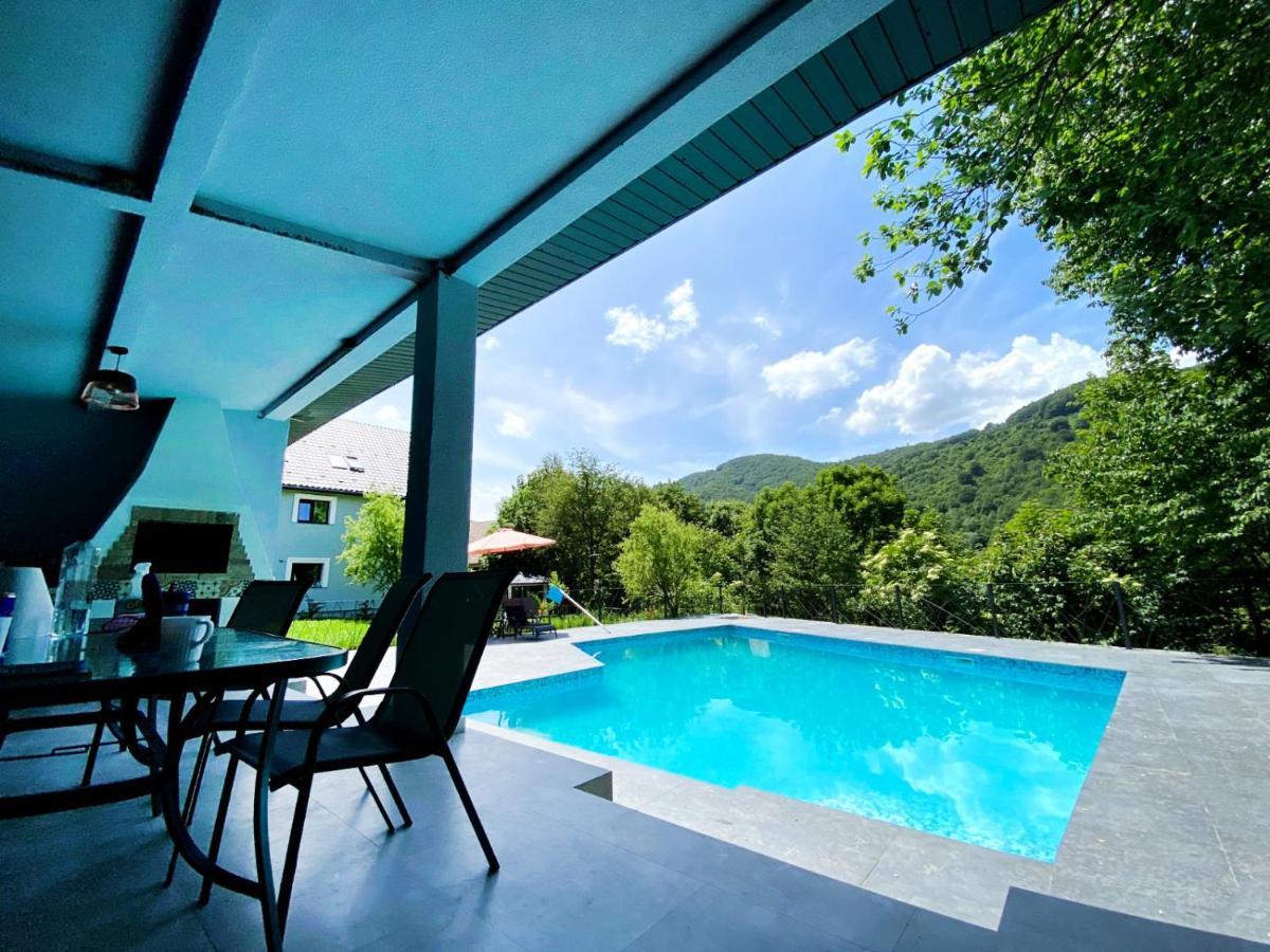 Mira By Atra Bed & Breakfast Teşila Exterior foto