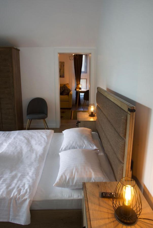 Mira By Atra Bed & Breakfast Teşila Exterior foto