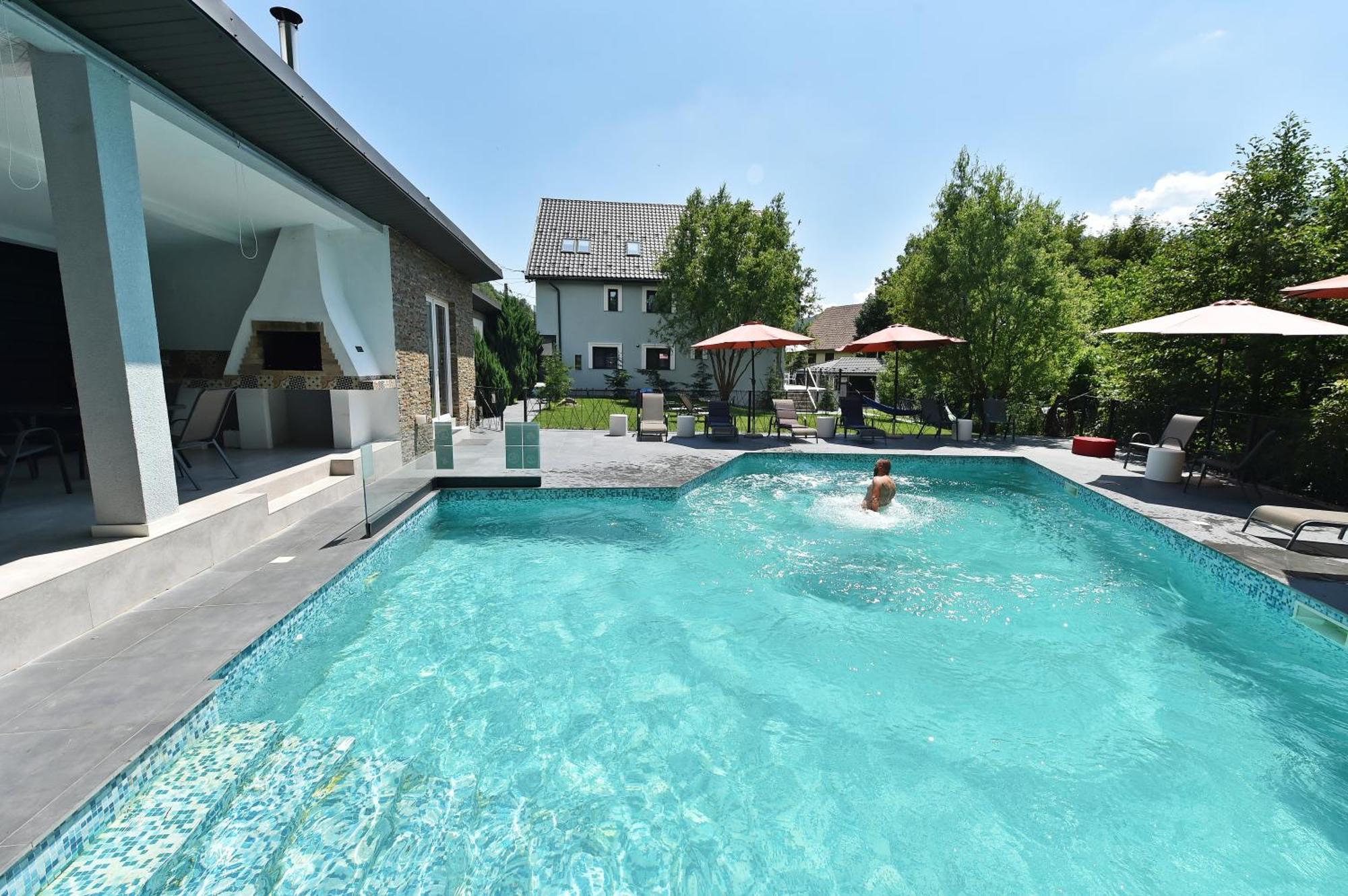 Mira By Atra Bed & Breakfast Teşila Exterior foto